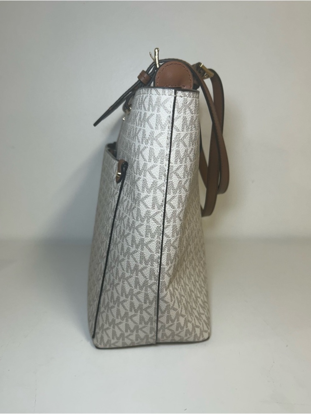 Michael Kors Jet Set Travel Tote + Wristlet Vanilla MK - Picture 4 of 13